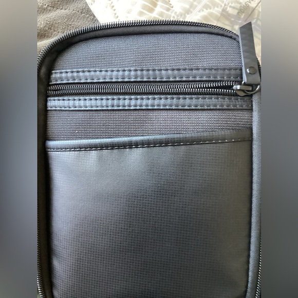 Concealed Carry Case - Picture 1 of 6